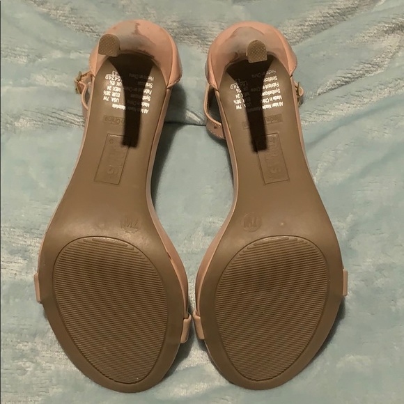 Nude ankle strap heel - Picture 4 of 6